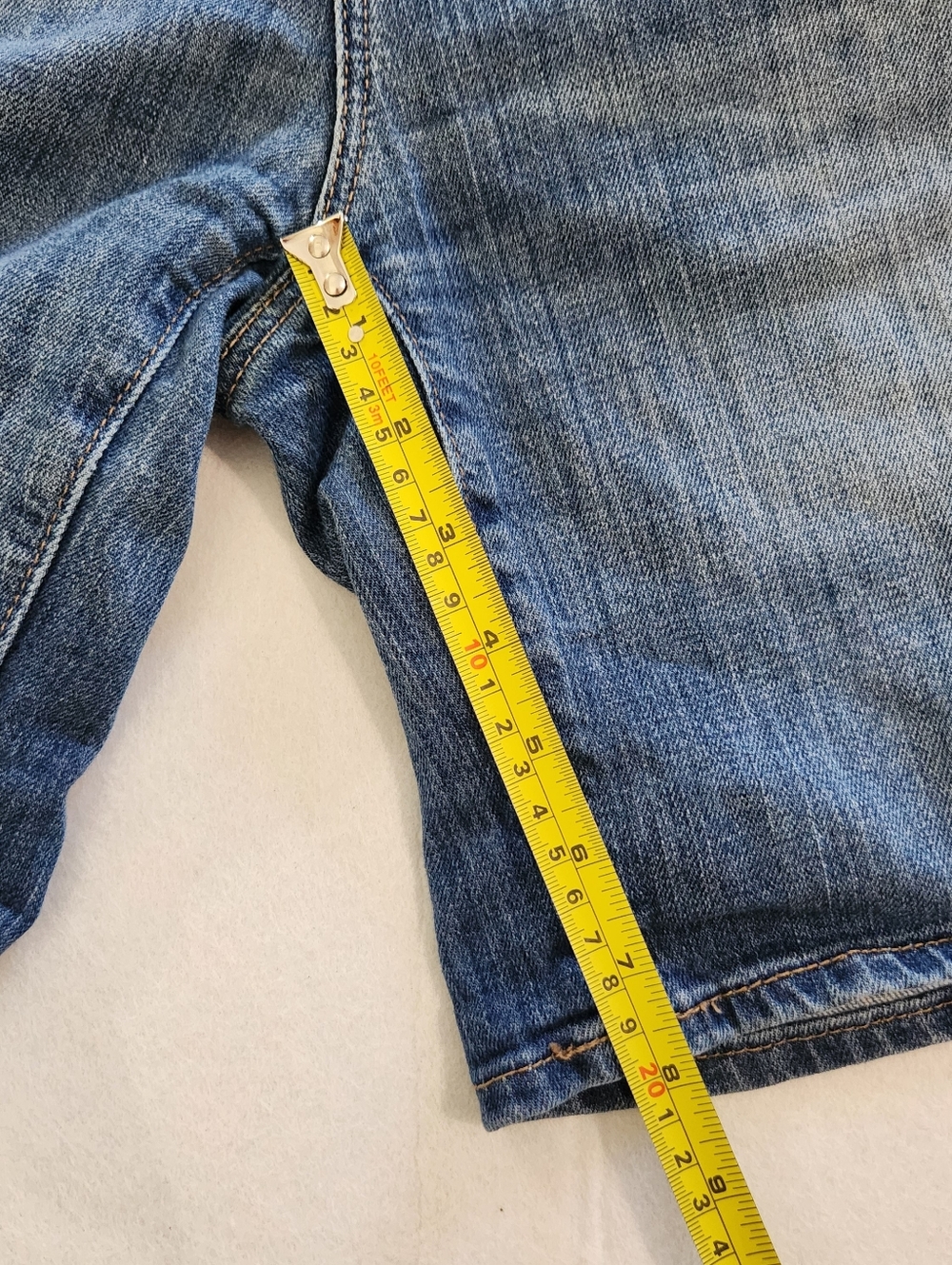LOFT Distressed Denim Bermuda Shorts - Blue Size 29 - Picture 5 of 8
